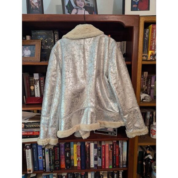 NWOT TOMMY HILFIGER Distressed Silver Metallic Shearling Motorcycle Jacket XL - Picture 2 of 7